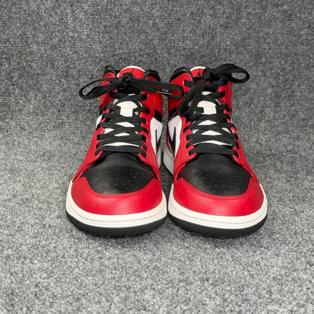 Jordan 1 Mid Chicago Toe Shoe Men 10 Red Black Retro Athletic Basketball Sneaker